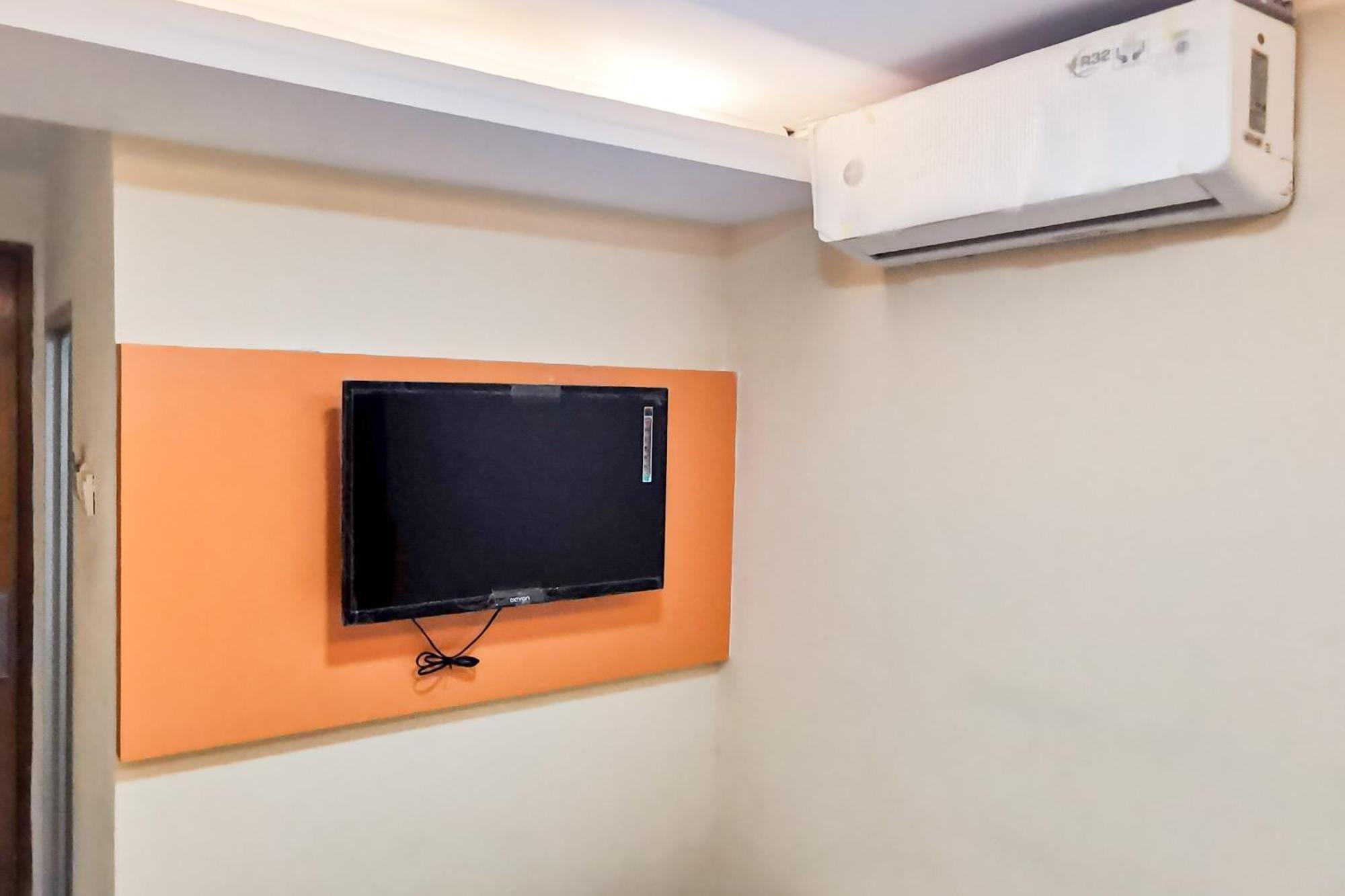 Tng Hotel Redpartner Jakarta Kültér fotó